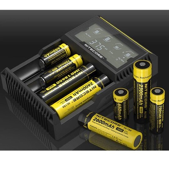 Nitecore D4 Multi LCD Batterilader 18650 14500 mm - Elkjøp