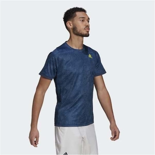 Adidas Primeblue Freelift Printed Tee, Padel- og tennis T-skjorte herre -  Elkjøp