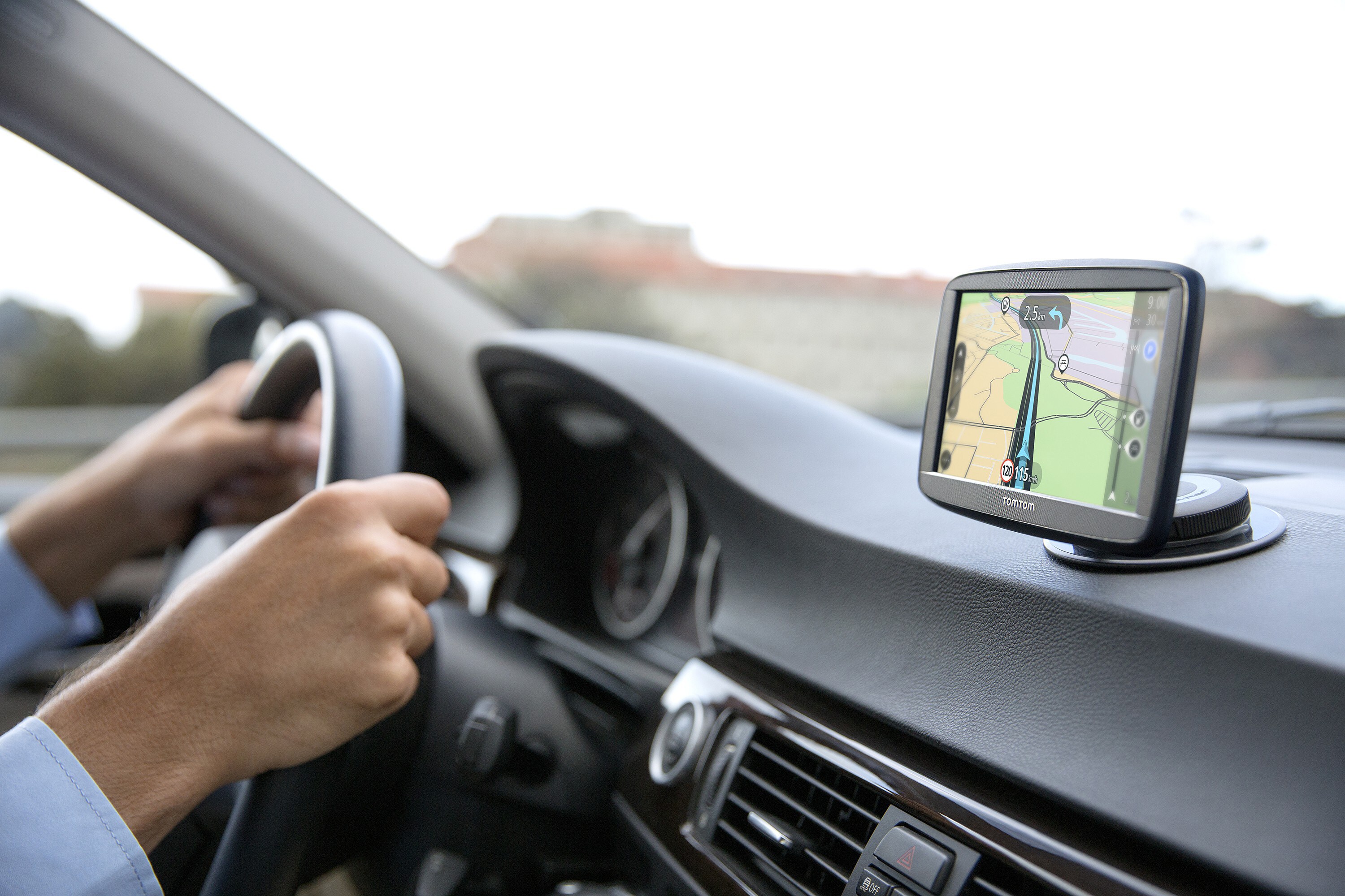 TomTom Via 62 GPS Europe Lifetime - GPS til bil og motorsykkel - Elkjøp