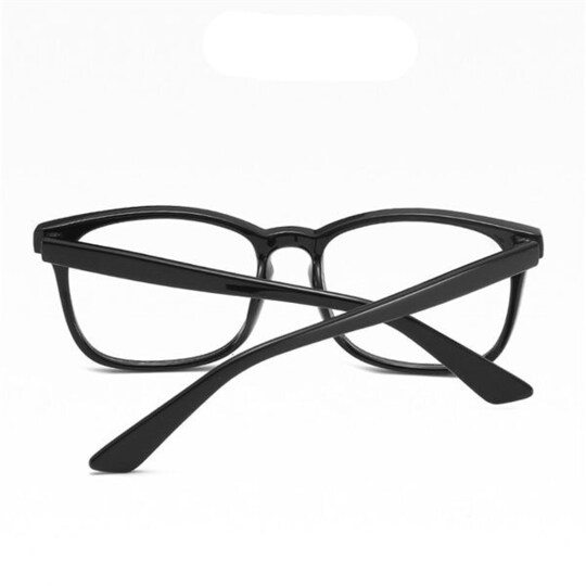 Briller med anti-blålys - Lyse buer - Elkjøp