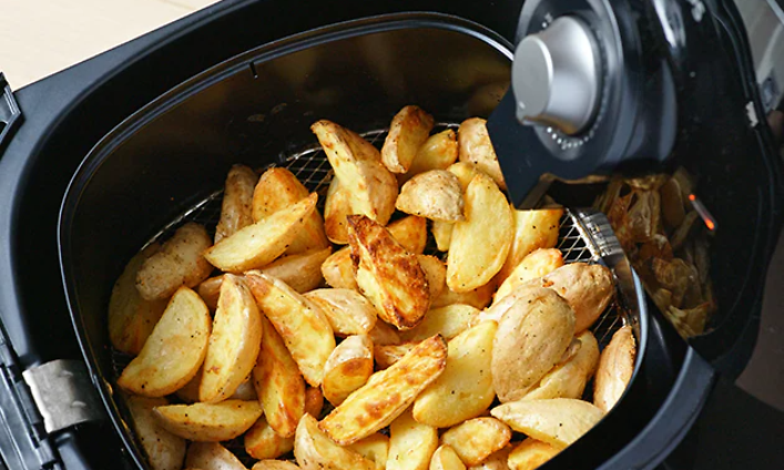 Potetbåter i en airfryer