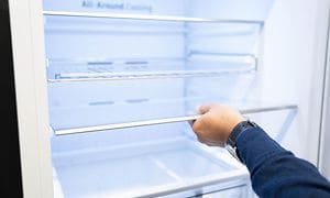 Hvordan vaske og vedlikeholde kjøleskap | Elkjøp